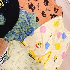 子供服　秋〜冬　ジャンパー　長袖　長ズボン　トミカの画像