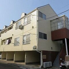 4680万 9% 満室1K2戸･2K2戸･2DK4戸 築3…
