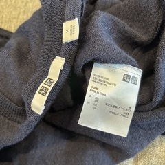 UNIQLO メリノテンセルロングセーター　M 五分袖　ネイビー　薄手の画像