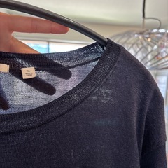 UNIQLO メリノテンセルロングセーター　M 五分袖　ネイビー　薄手の画像