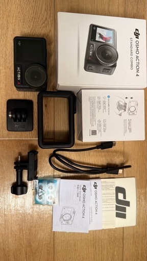※最終値引き※【ほぼ新品アクションカメラ】　DJI Osmo Action 4 Standard Combo （付属品完備）