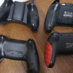 ファミリーコンピューター、ファミコン用コントローラーまとめて　Nintendo　Switch他　動作未確認　ジャンクにての画像