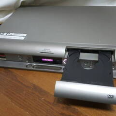 SHARP シャープ 　HDD/DVDレコーダー DV-AC52 本体+ACケーブル(リモコンなし） 動作確認済み（DVD再生不可)　ジャンクにての画像