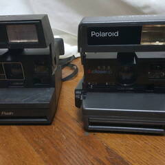 Polaroid　ポラロイド　closeup 636+OneStep Flash　インスタントカメラ 動作未確認　ジャンクにての画像