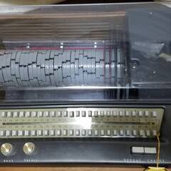 RADIONETTE RADIO NETTE レコードプレーヤー　AF-2　通電確認のみ　ジャンクにての画像
