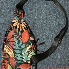 柄ものショルダーバッグの画像