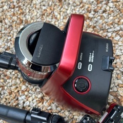 TOSHIBA 東芝　サイクロン掃除機 トルネオ VC-JS4000の画像