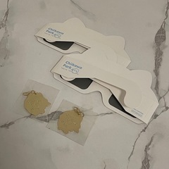 【ちいかわパーク内限定】ゲームの景品　ランダムメタルチャーム　ハチワレの画像