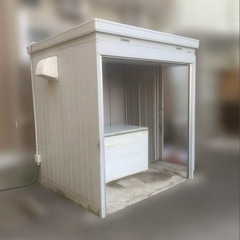 イナバ  物置  シャッター  鍵付きの画像