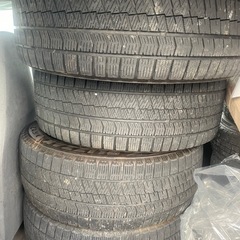 スタッドレスタイヤ　114.3 5穴　の画像