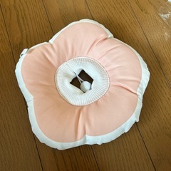 エリザベスカラー　Sサイズ　　試着のみの画像