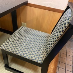 2人掛け座敷用テーブルセットの画像