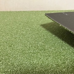 未開封在庫品タイルカーペット1ケースの画像