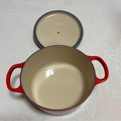 ル・クルーゼ　ほうろう鍋　18cm ハート型ココット皿2つセットの画像