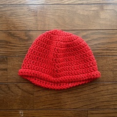 【ベビー】ニット帽 りんご型 赤 かわいい 冬 美品の画像