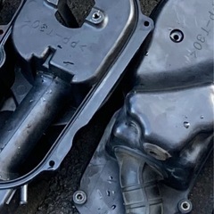 マジェスティ 125 Fi 純正エアクリーナーボックスの画像