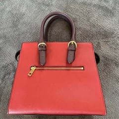 ＆ chouette レッドハンドバックの画像