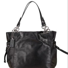COACHトートバックの画像