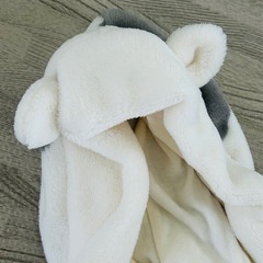 70〜90サイズ　牛柄ベビーポンチョの画像