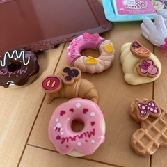 ディズニー　ドーナツ屋さん　パン屋さんの画像