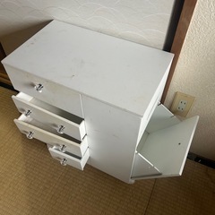ミニドレッサー の画像
