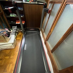 ルームランナー　ジョンソン8.1tの画像