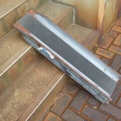 ★バイク用スロープ　１８０Cm　頑丈　折りたたみ★の画像