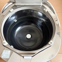 東芝 IH炊飯器 5.5合炊きの画像