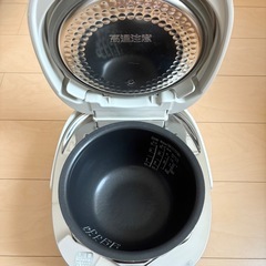 東芝 IH炊飯器 5.5合炊きの画像