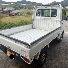 綺麗！実走行3万㌔台！4WDのオートマ⭐︎サンバー⭐︎エアコンパワステ付き！ワンオーナー車で艶あり⭐︎不具合なしの画像