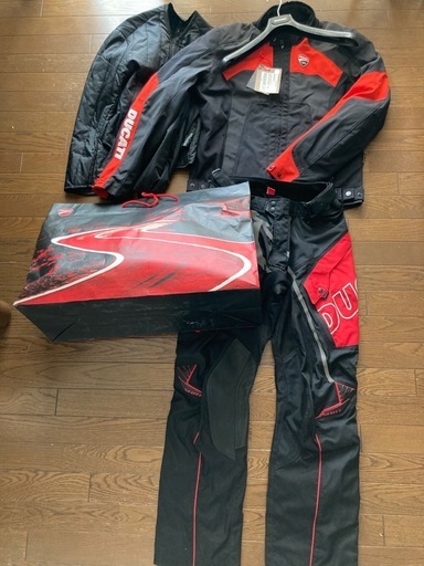 DUCATI ドゥカティ　ライダーズジャケット&パンツ　お取引中