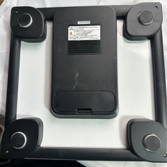 オムロン 体重・体組成計 自動認識機能 ダークブルー HBF-226-DBの画像
