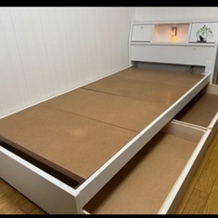 シングルベッドの画像