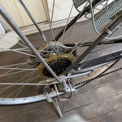 確定予定に付き一旦
締め切ります。タウンサイクル27インチの画像