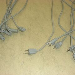 ３ピン電源ケーブル　７本の画像
