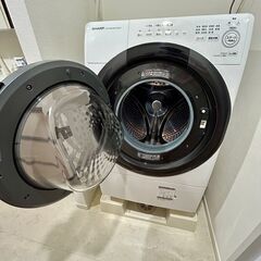 2022年製　SHARP ドラム式洗濯乾燥機の画像
