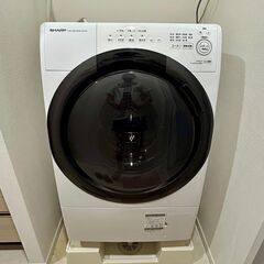 2022年製　SHARP ドラム式洗濯乾燥機の画像