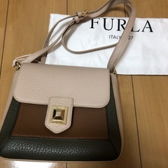 FURLA  バックの画像