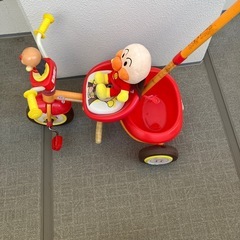 三輪車の画像
