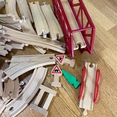 木製レール　　おもちゃの画像