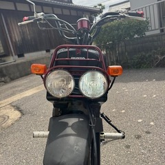 ホンダ　ズーマー　AF58  キャブ車　原付　50cc　シート張り替えチョイカスタム！の画像