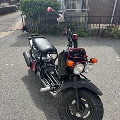 ホンダ　ズーマー　AF58  キャブ車　原付　50cc　シート張り替えチョイカスタム！の画像