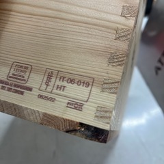 再入荷！鉄のフタ付きアウトレットワイン木箱の画像