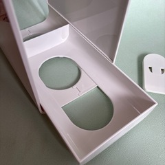 2000円の品★イセトウ 伊勢藤 タオルケース タオルホルダー ホワイト マグネットの画像