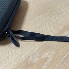 小型　ハードシェルキャリングケース　入れもの　耐衝撃　電子機器収納ケース　　の画像