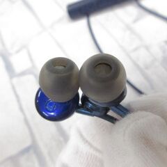 ( M-920 )ナガオカ Bluetooth ワイヤレスイヤホン NAGAOKA-BT826 USB Type-B充電 ブルー 青 中古 動作確認済みの画像