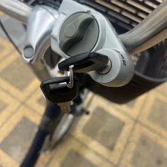 配達可能　BRIDGESTONE 三輪電動自転車　バッテリー充電器付の画像
