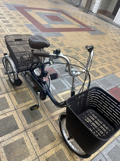 配達可能　Panasonic　三輪電動自転車　バッテリー充電器別売