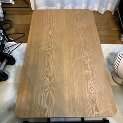 ガス式折りたたみ机の画像