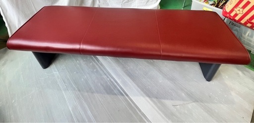 長椅子　ソファ　ワインレッド